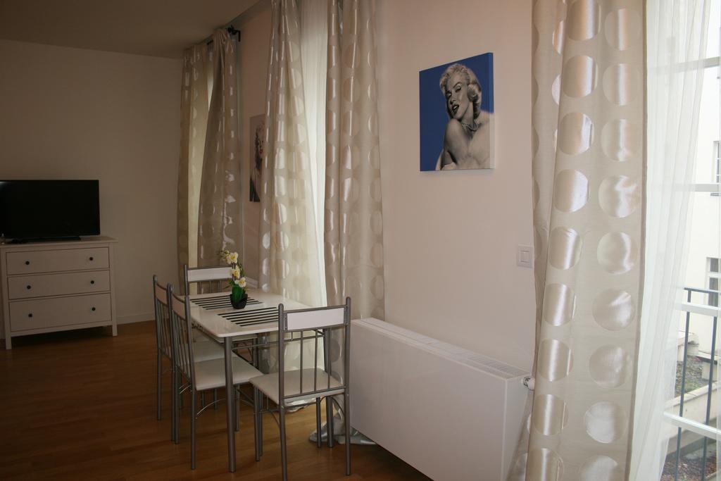 Apartment Marilyn براغ الغرفة الصورة